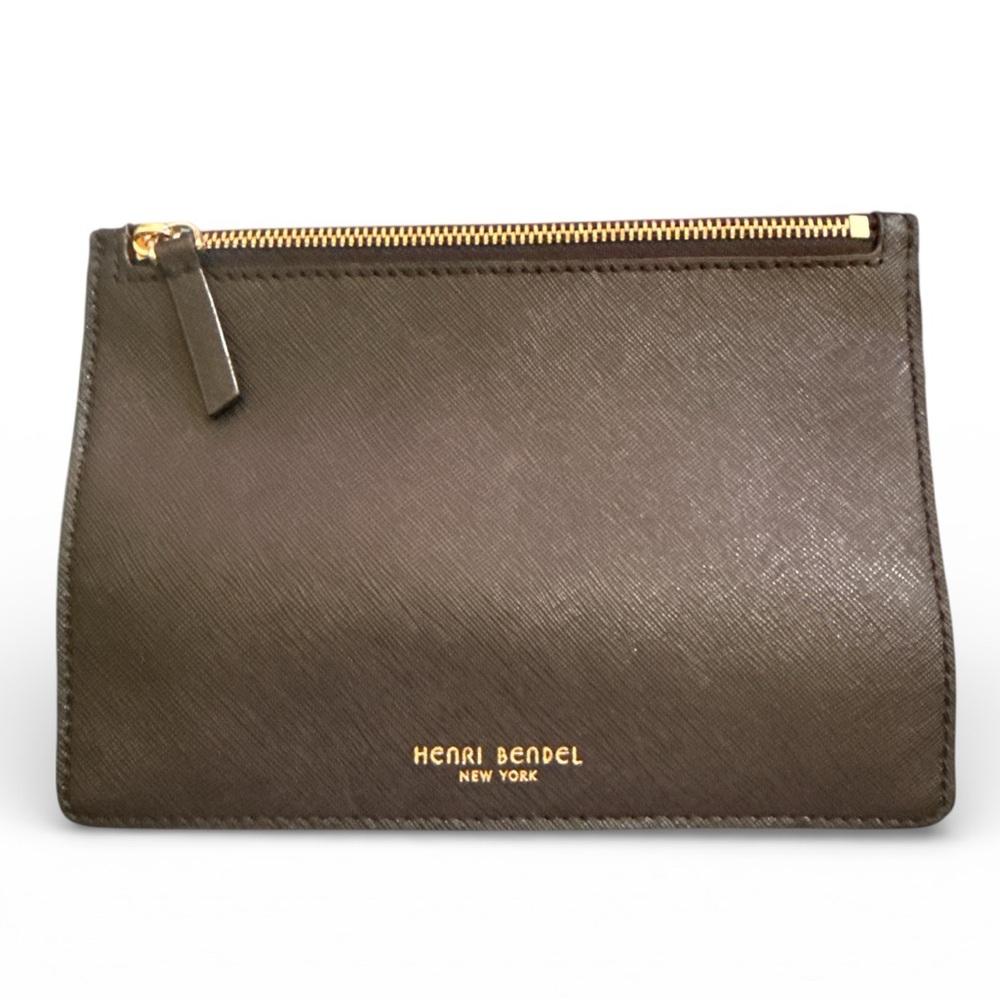 Henri Bendel Black Zip Pouch-EUC